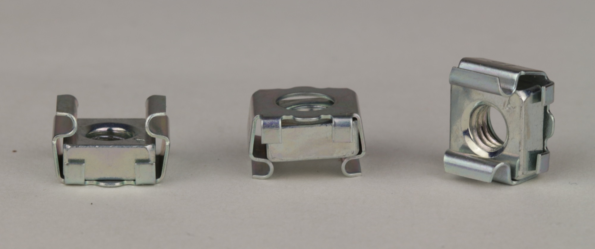 Käfigmuttern - Stahl verzinkt -  M 6 - Aufnahmeloch 9,5 mm - Klemmbereich 0,7-1,7