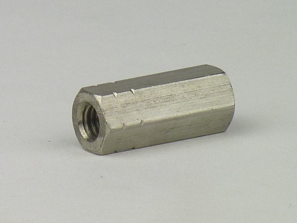 Sechskant- Verbindungsmuffen A2 - M 10x20 SW 17 / Langmuttern