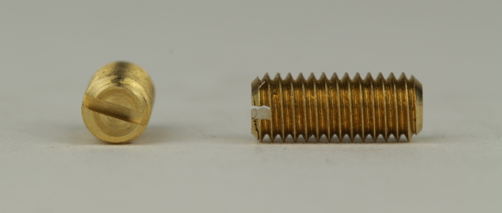DIN  551 / ISO 4766 - Messing - M 4x12 - Gewindestifte mit Schlitz und Kegelkuppe