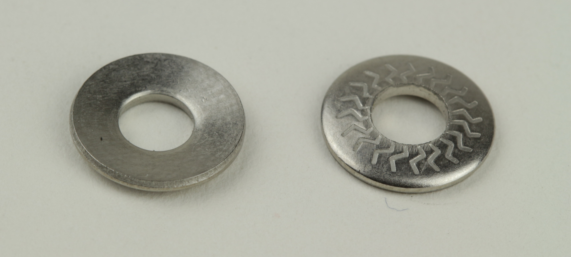 Sperrkantscheiben - Edelstahl A4 - Form M - 14x30,25x2,46