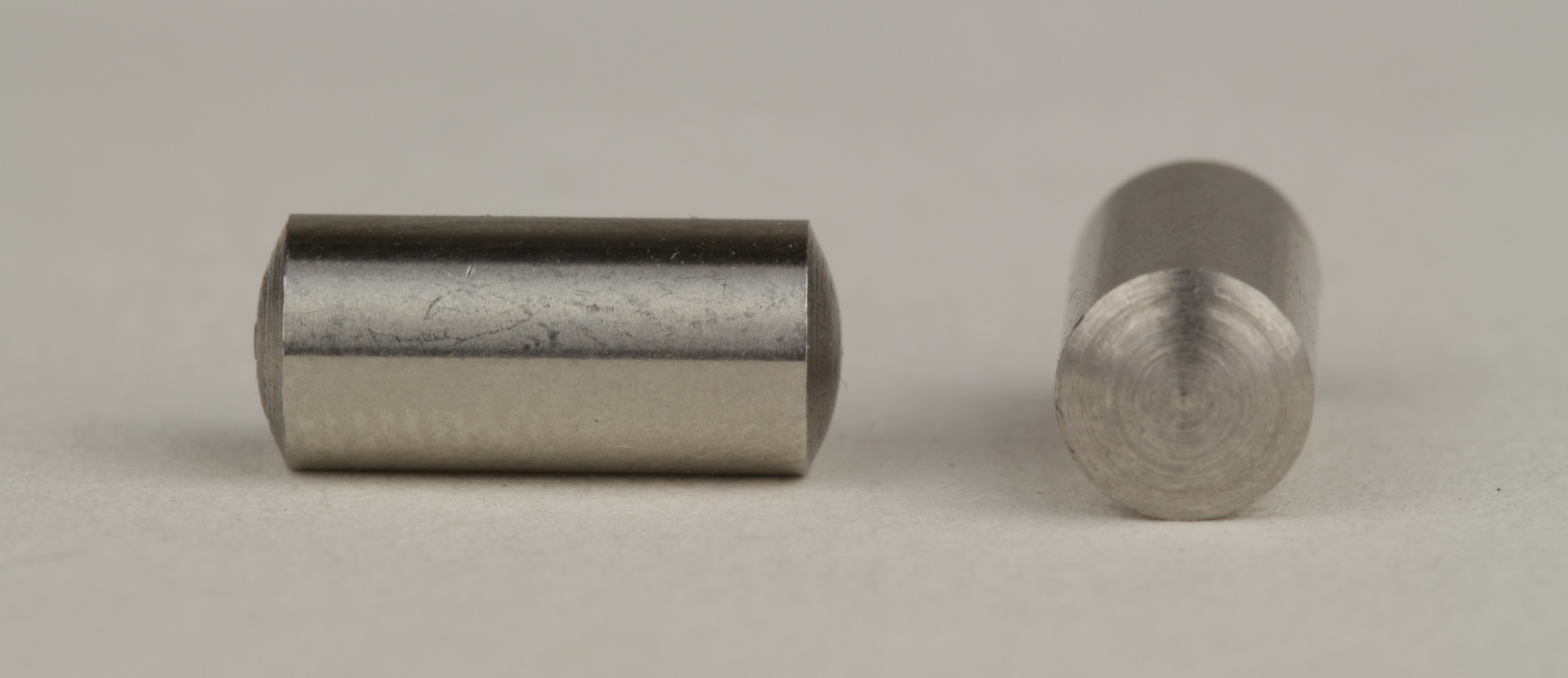 DIN   7 - Edelstahl A1 1.4305 - 1,5x8 Zylinderstift Toleranz m6